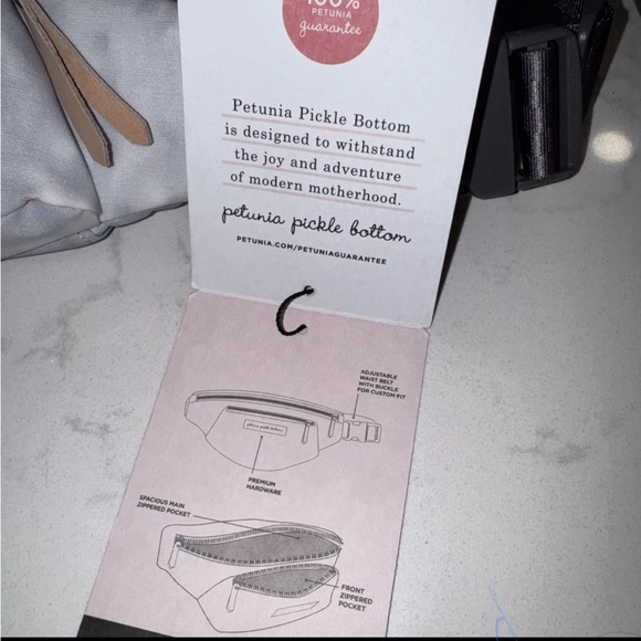 Petunia Pickle Bottom All-Around Belt Bag Smoke Swirl 5.1”H x 14.6””W x 3.5”D - Picture 5 of 9